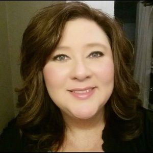 Meet your Posher, Tonya